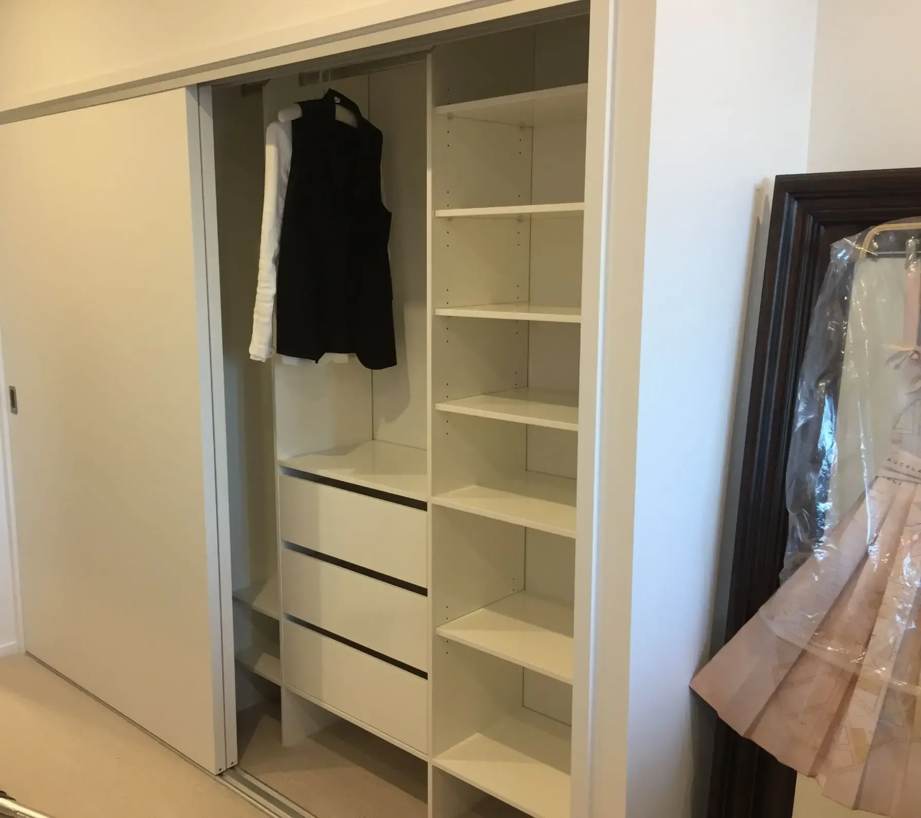Freke Robe Auckland - Quality craftsmanship by Next Level Kitchens
