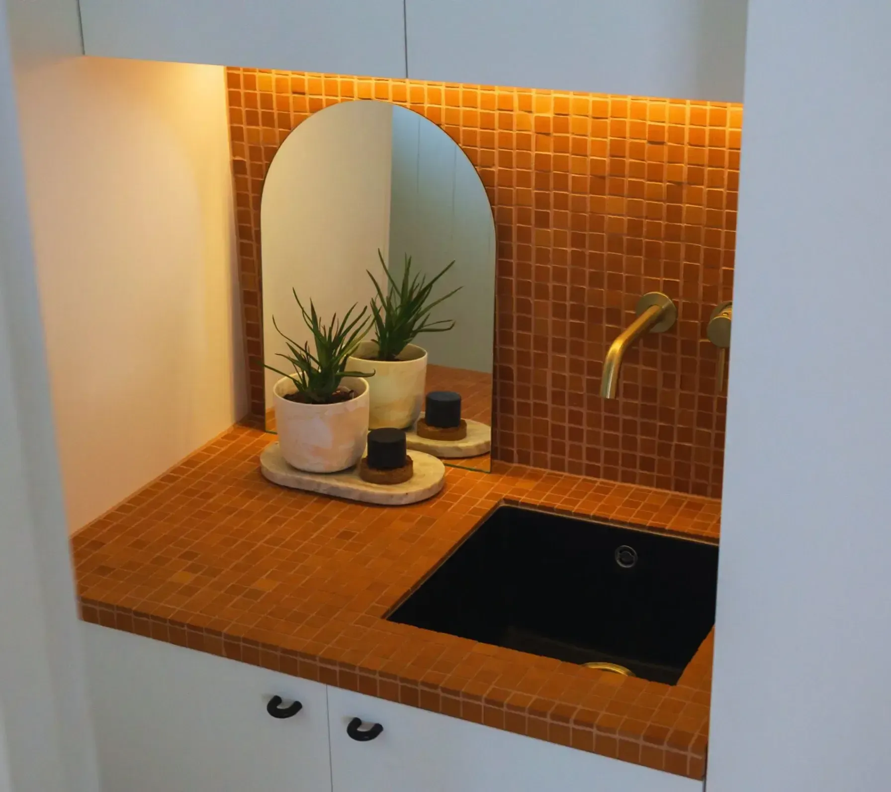 Matt Scarlet Tiles Auckland - Quality craftsmanship by Next Level Kitchens